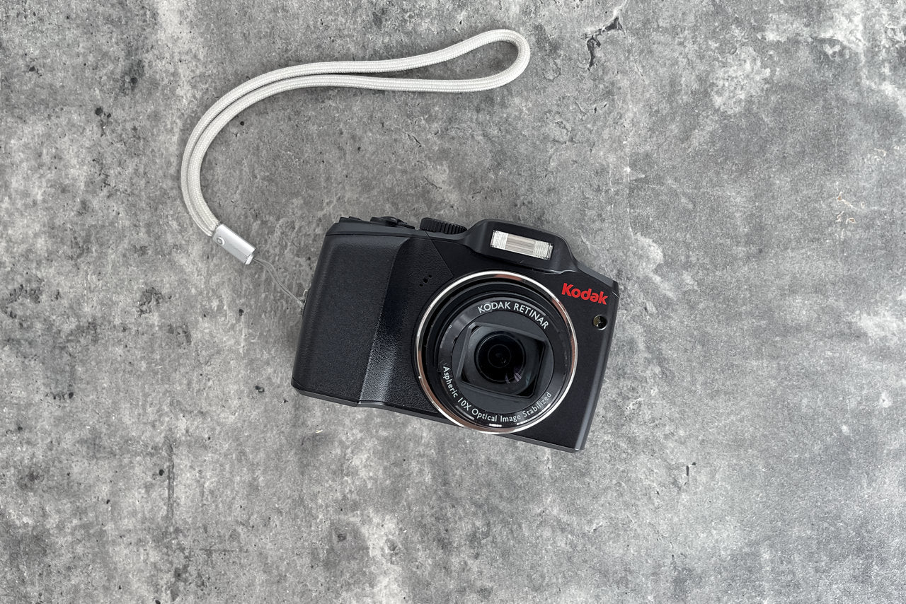 Kodak Easyshare Z915 Digital Camera: 10MP, 10X Optical Zoom