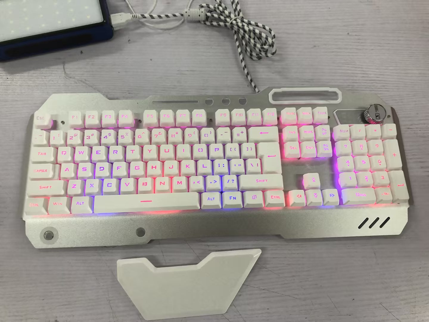 Ergonomicwired Gaming Keyboard with RGB Backlight Phone Holder