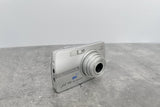 Olympus Mju 700 Digital Camera: Vintage Silver Camera