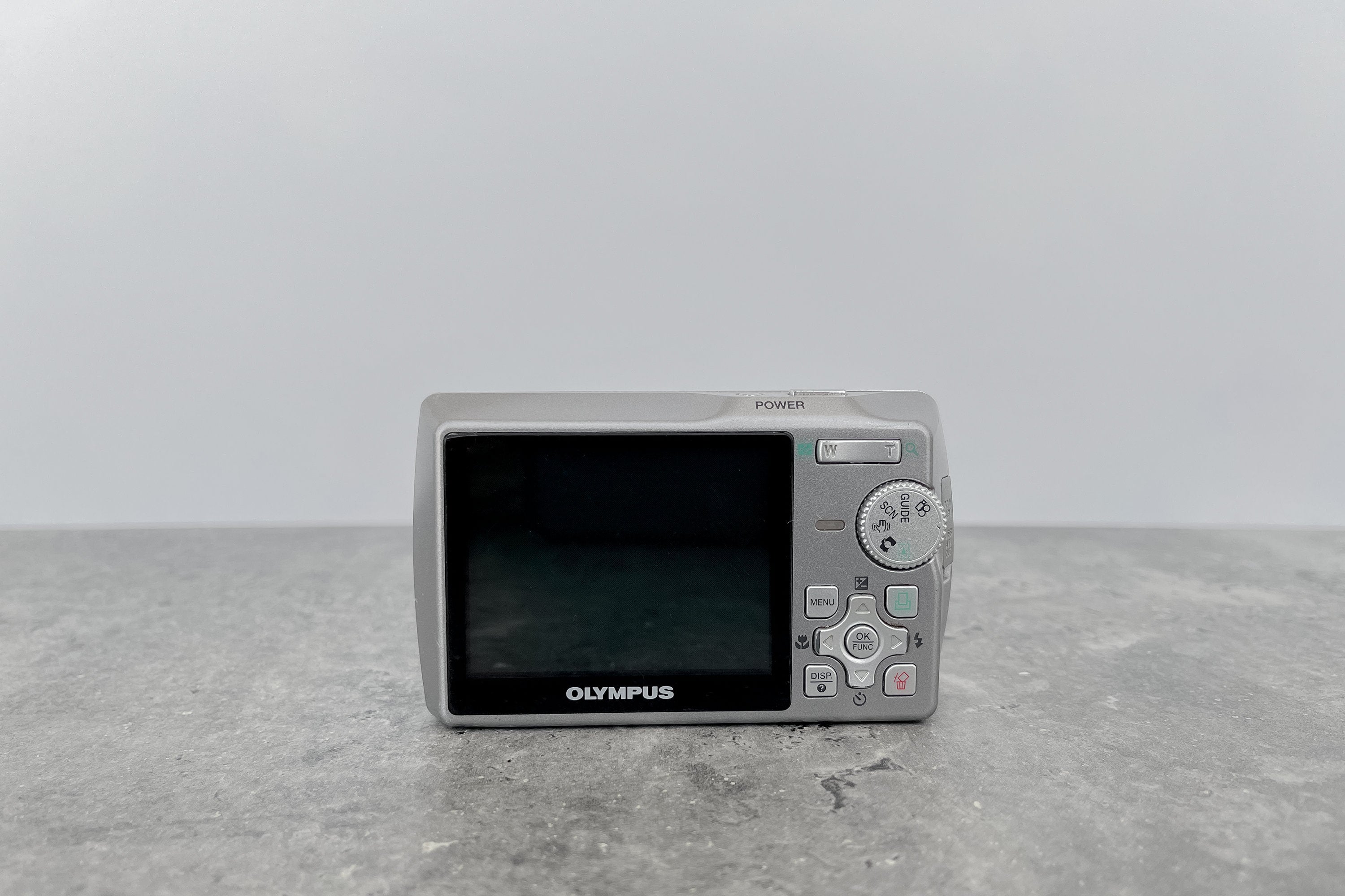 Olympus Mju 700 Digital Camera: Vintage Silver Camera