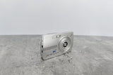 Olympus Mju 700 Digital Camera: Vintage Silver Camera