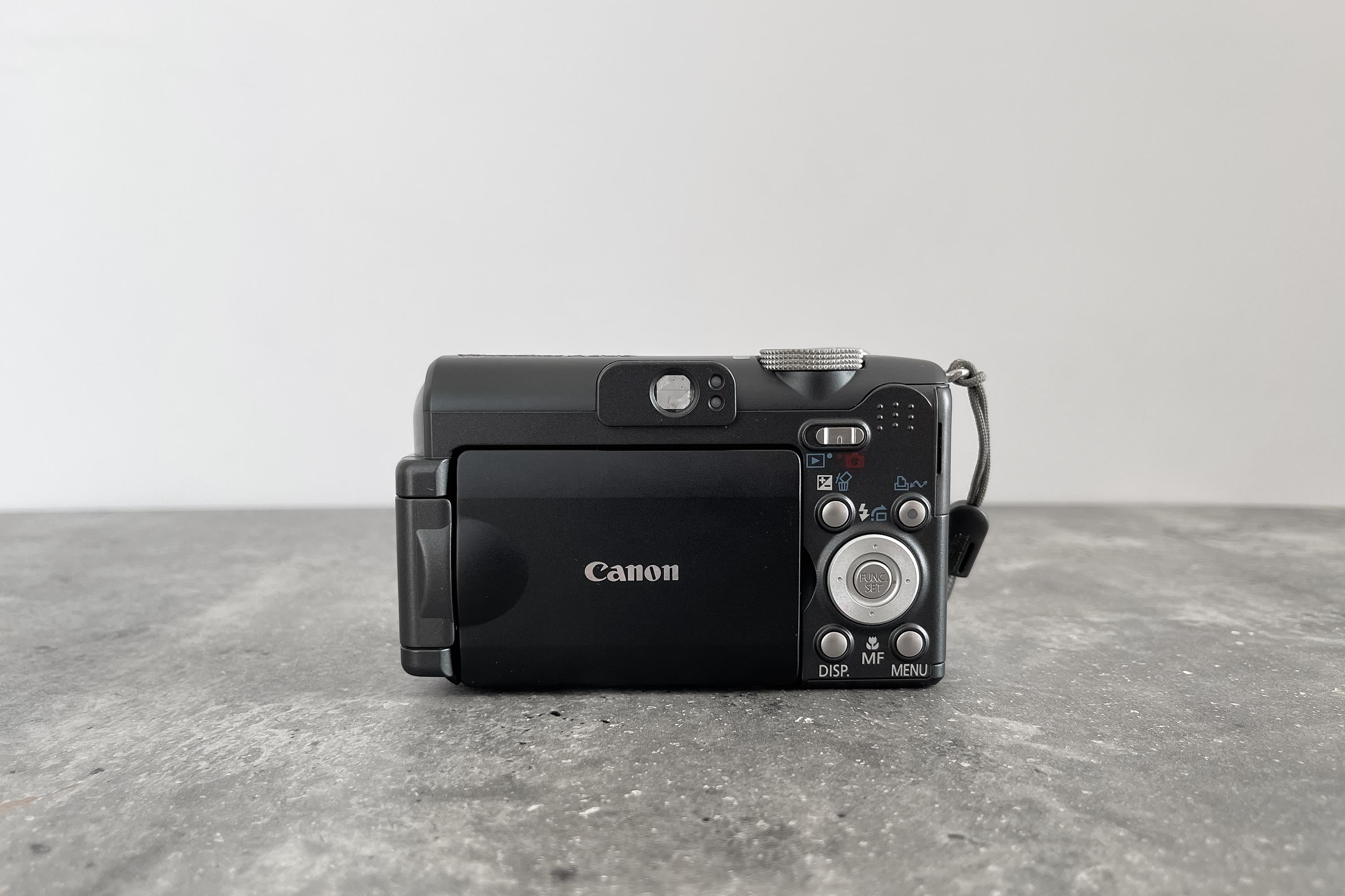 Canon Powershot A640: 10.0 MP Compact Digital Camera